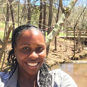 Meet your Posher, Alicia